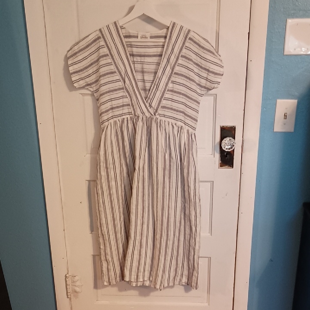 Striped Midi Dress in Gray and White